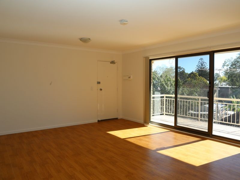 4/37 Mitre Street, St Lucia QLD 4067