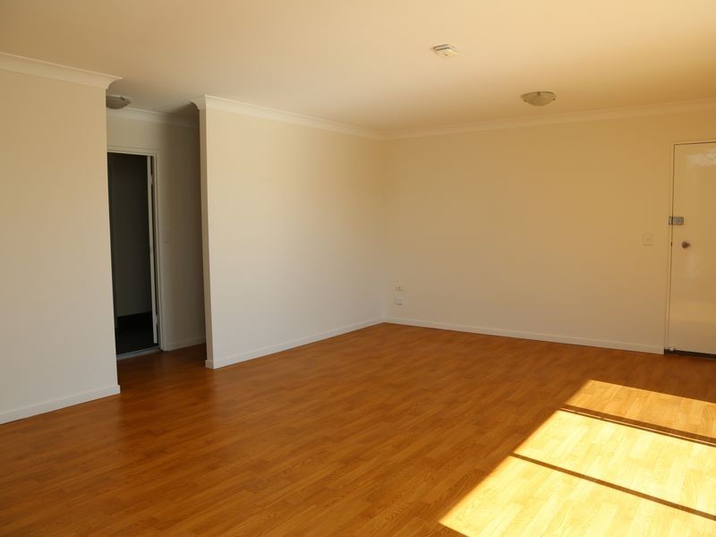 4/37 Mitre Street, St Lucia QLD 4067