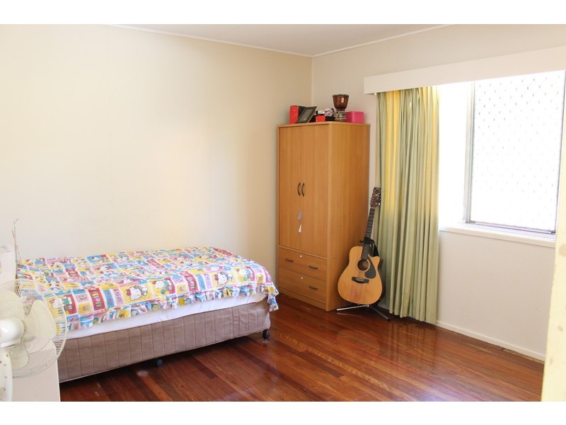 40 Newcomen Street, Indooroopilly QLD 4068