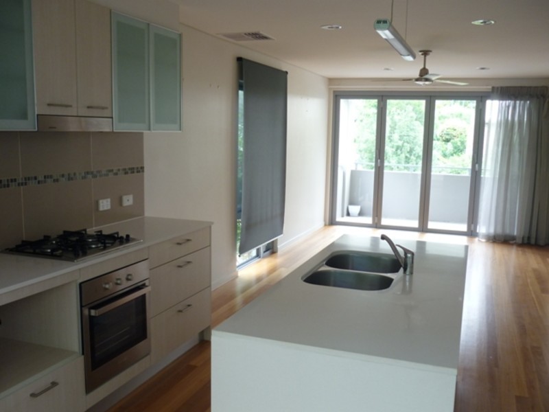 59 Douglas Street, St Lucia QLD 4067