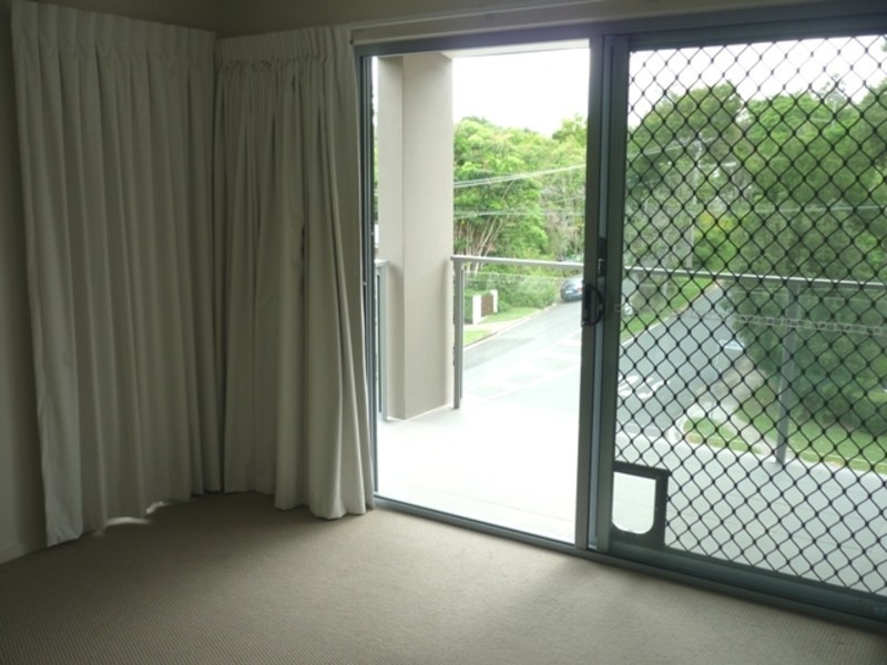 59 Douglas Street, St Lucia QLD 4067