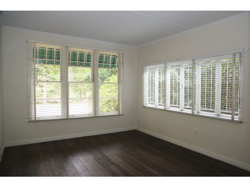 243 Lambert Road, Indooroopilly QLD 4068