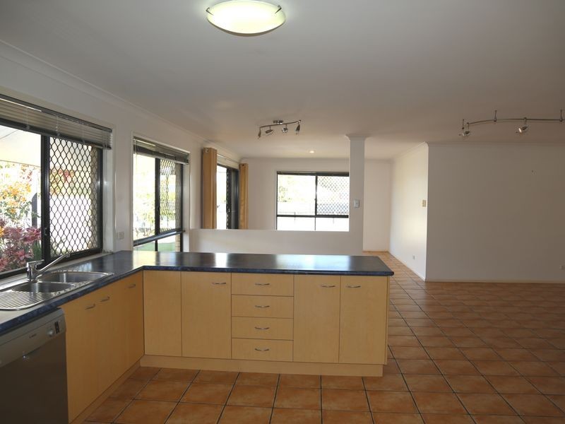 12 Glenwood Place, Moggill QLD 4070