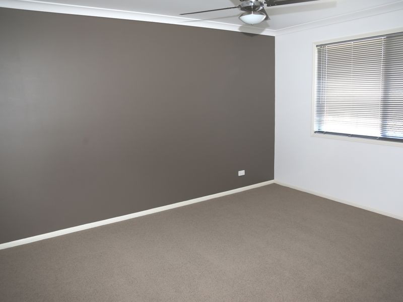 12 Glenwood Place, Moggill QLD 4070