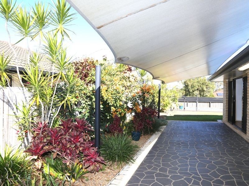 12 Glenwood Place, Moggill QLD 4070