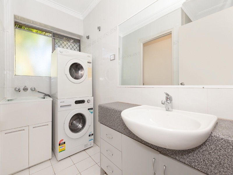 4/55 Douglas Street, St Lucia QLD 4067