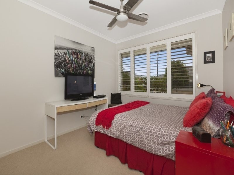 12 Paperbark Circuit, Moggill QLD 4070