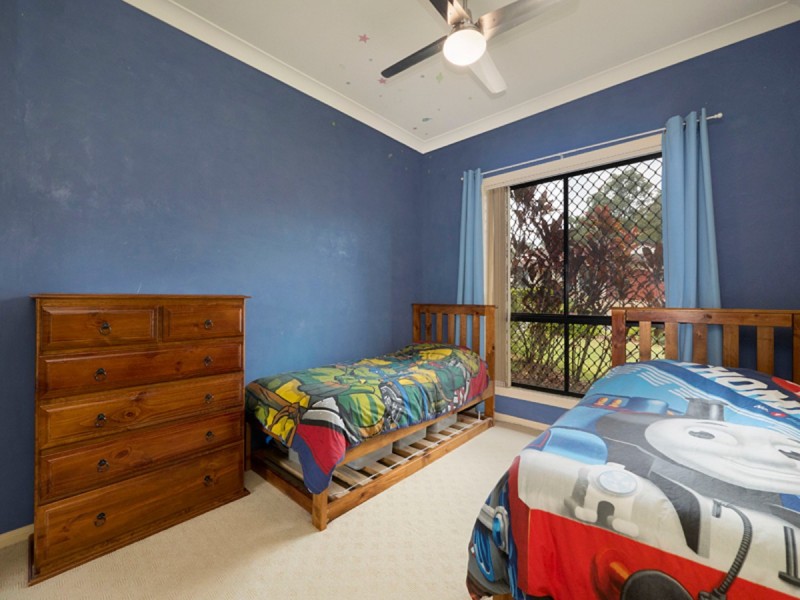 20 Zoe Place, Moggill QLD 4070