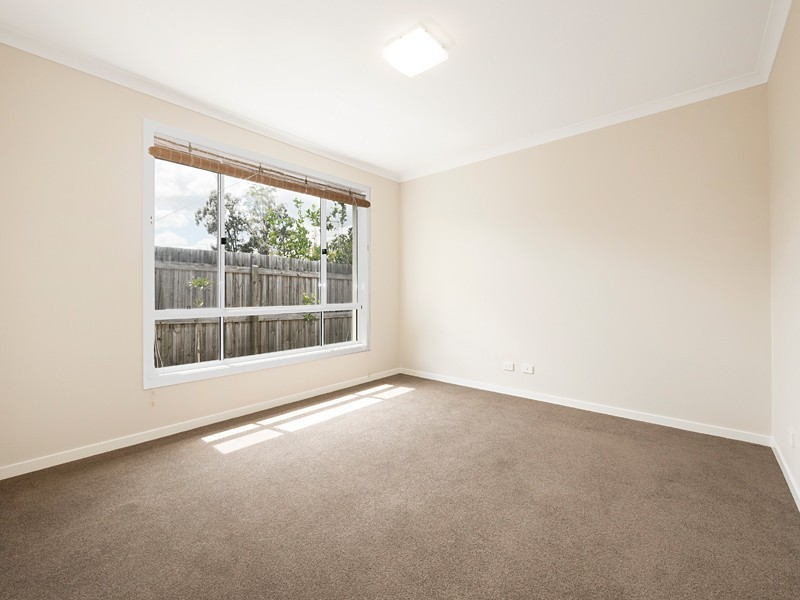 24 McGrath Court, Moggill QLD 4070