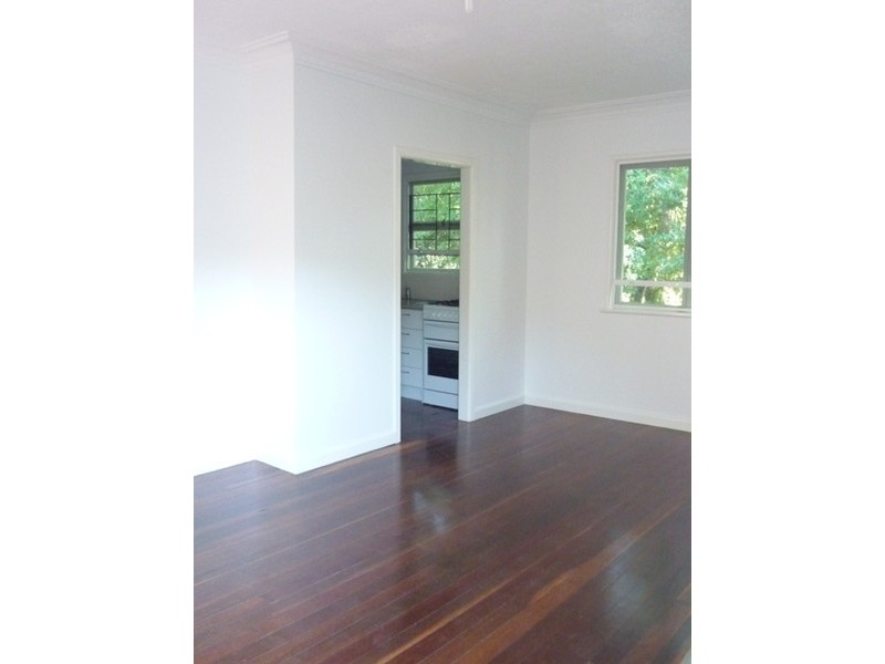 1/159 Sir Fred Schonell Drive, St Lucia QLD 4067