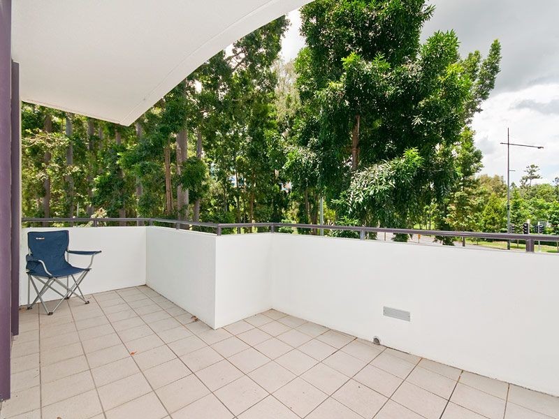 207/8 Land Street, Toowong QLD 4066