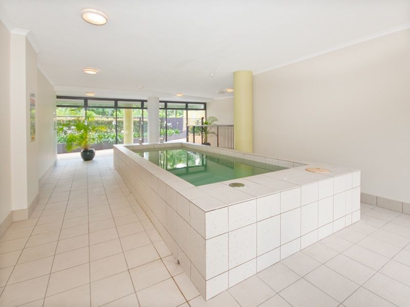 207/8 Land Street, Toowong QLD 4066