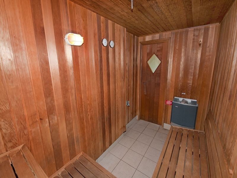 207/8 Land Street, Toowong QLD 4066