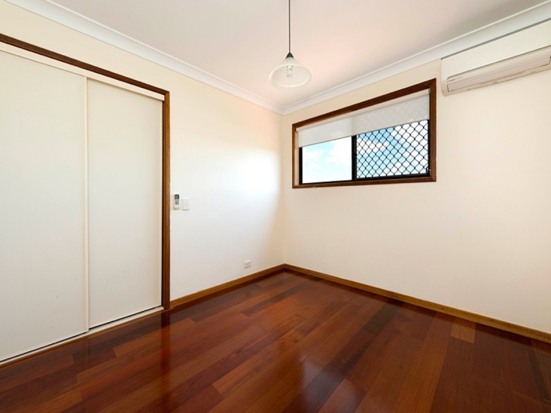 44 Beaufort Crescent, Moggill QLD 4070