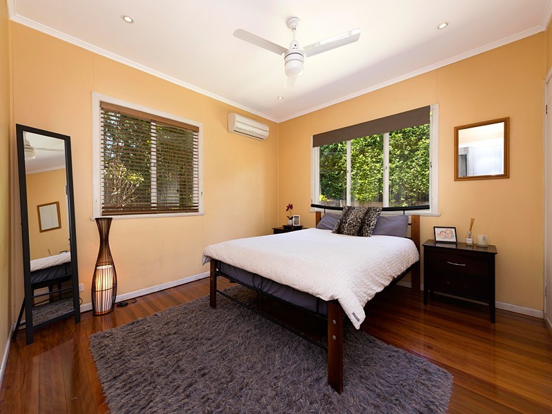 75 Fig Tree Pocket Road, Chapel Hill QLD 4069
