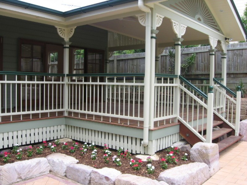 16 Greenlaw Street, Indooroopilly QLD 4068