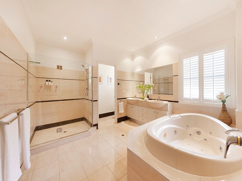 73 Sanctuary Place, Fig Tree Pocket QLD 4069