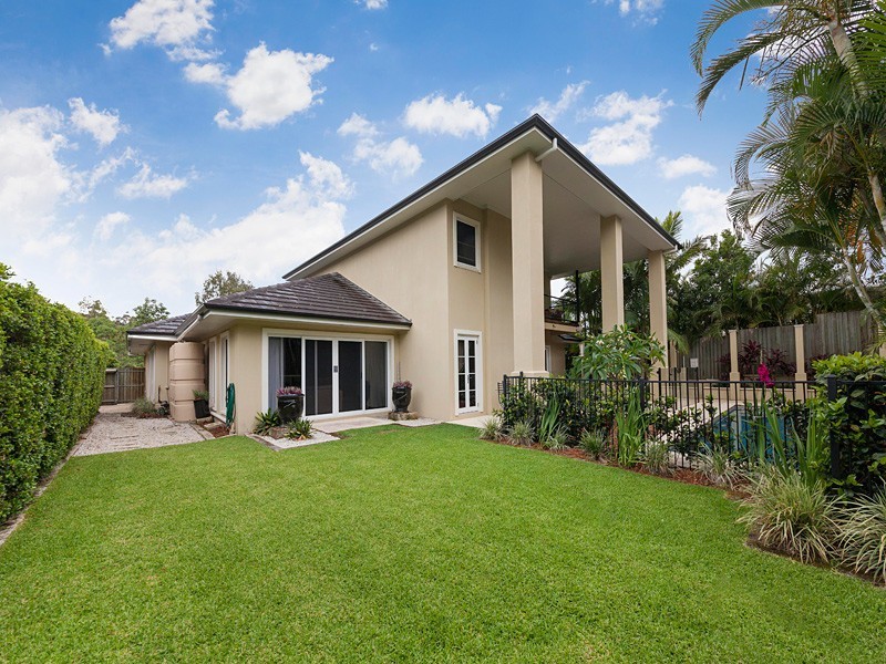 73 Sanctuary Place, Fig Tree Pocket QLD 4069