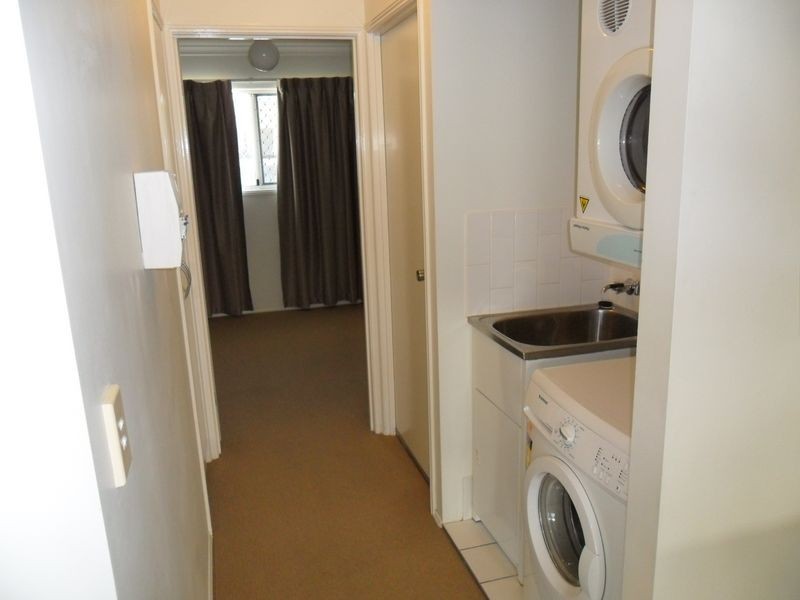 11/77 Sherwood Road, Toowong QLD 4066