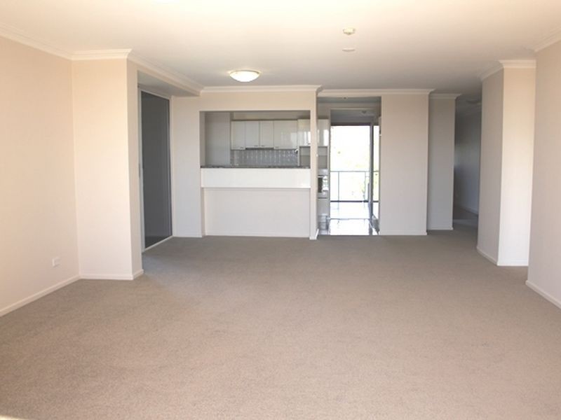 217/180 Swann Road, Taringa QLD 4068