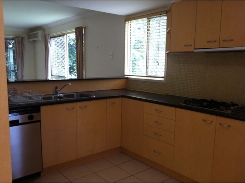 5/47 Newcomen Street, Indooroopilly QLD 4068