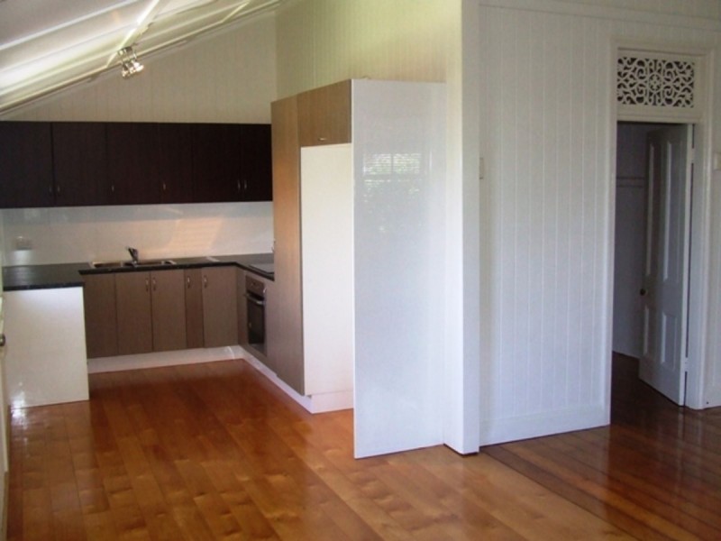 30 Waterworks Road, Red Hill QLD 4059