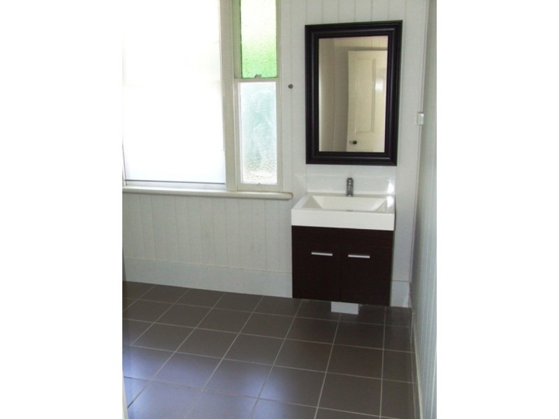 30 Waterworks Road, Red Hill QLD 4059