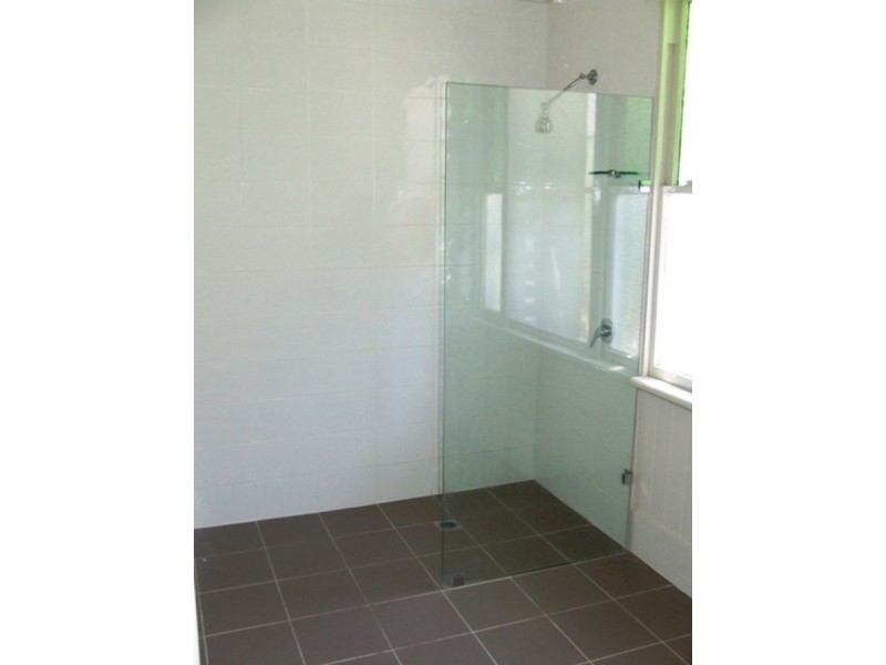 30 Waterworks Road, Red Hill QLD 4059