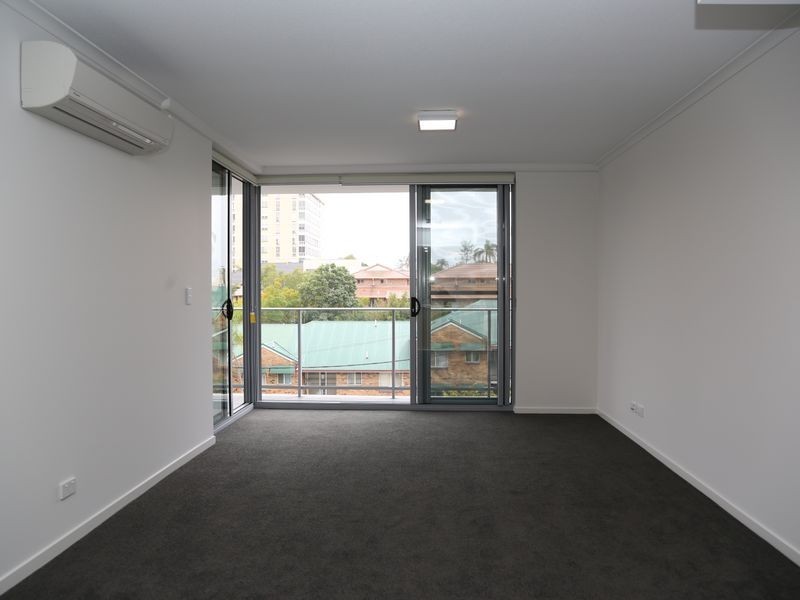 12/8 Finney Road, Indooroopilly QLD 4068