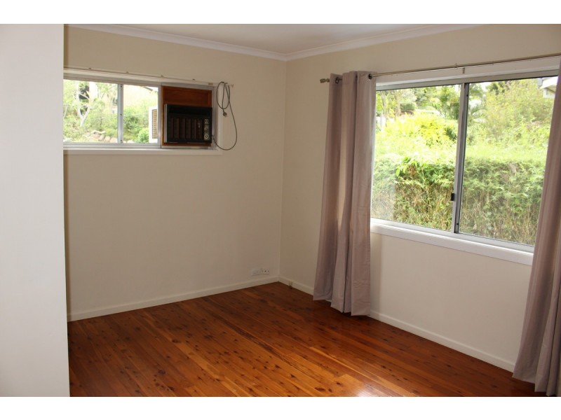 23 Struan Street, Chapel Hill QLD 4069
