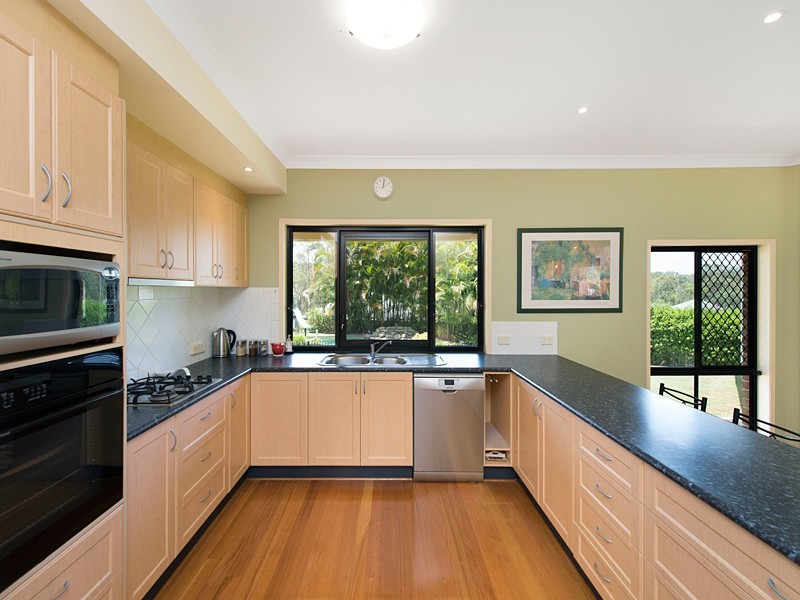 23 Doyle Place, Pullenvale QLD 4069