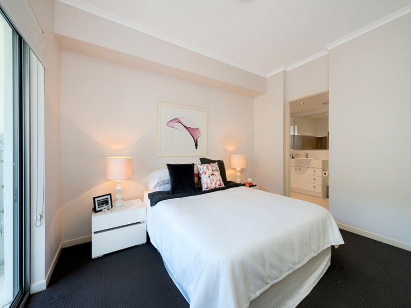 1/69 Durham Street, St Lucia QLD 4067