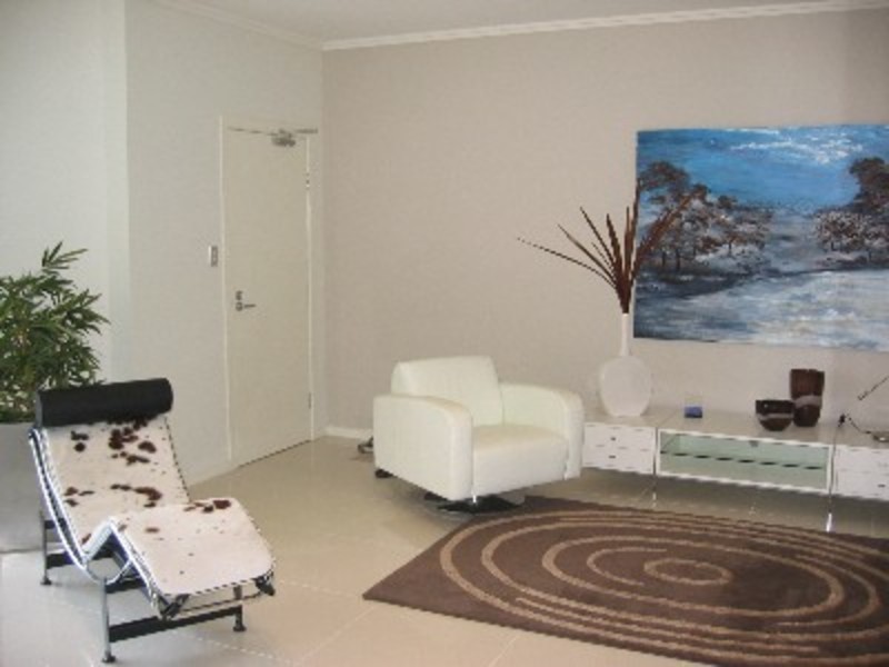 2/63 Bellevue Terrace, St Lucia QLD 4067
