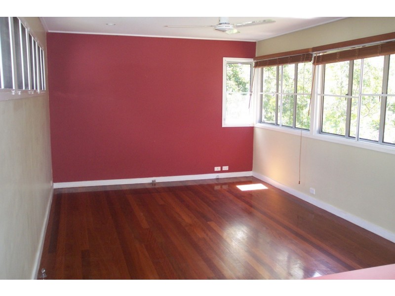 134 Taringa Parade, Indooroopilly QLD 4068