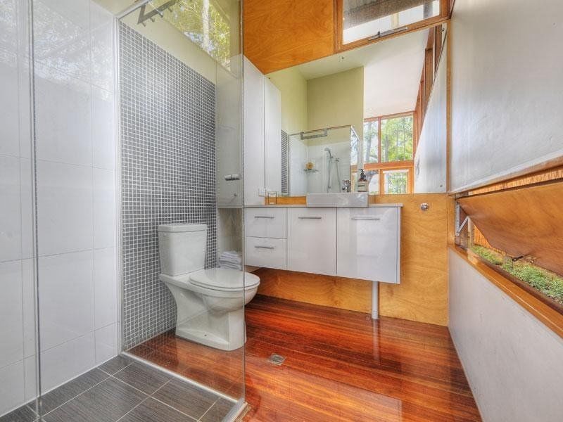 35 Farm Street, Newmarket QLD 4051