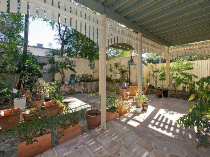 16A Eldridge Street, Toowong QLD 4066