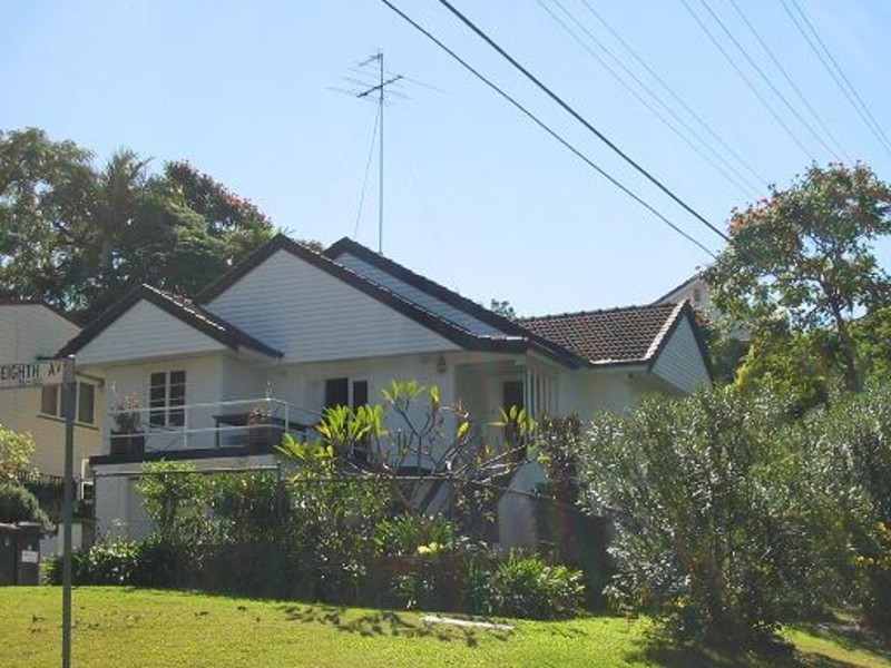 100 Eighth Avenue, St Lucia QLD 4067