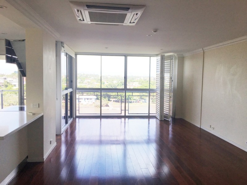 8/40 Glen Road, Toowong QLD 4066