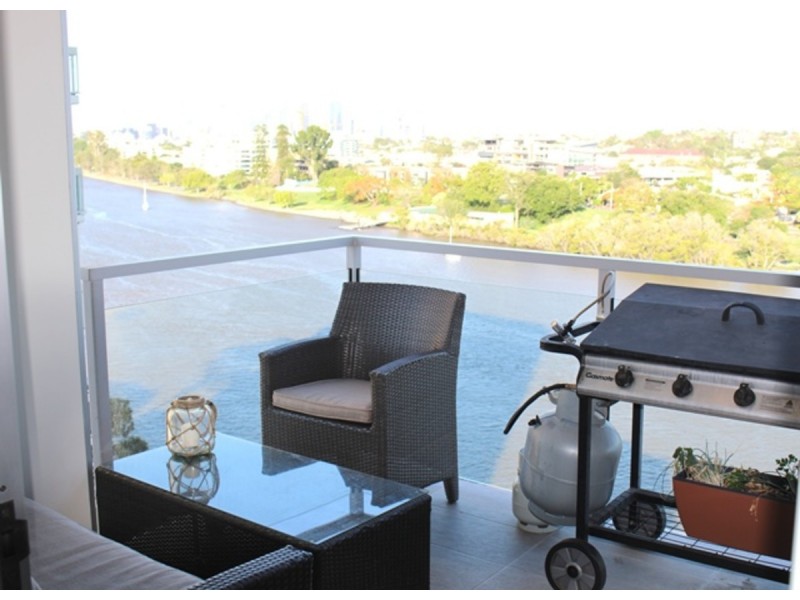 8/40 Glen Road, Toowong QLD 4066