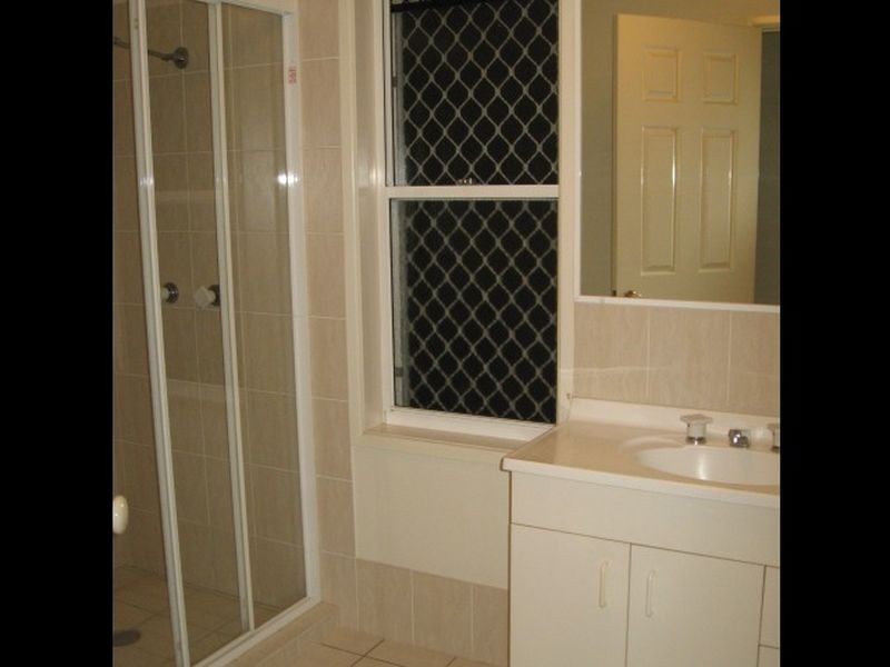 13/60 Gubberley Street, Kenmore QLD 4069