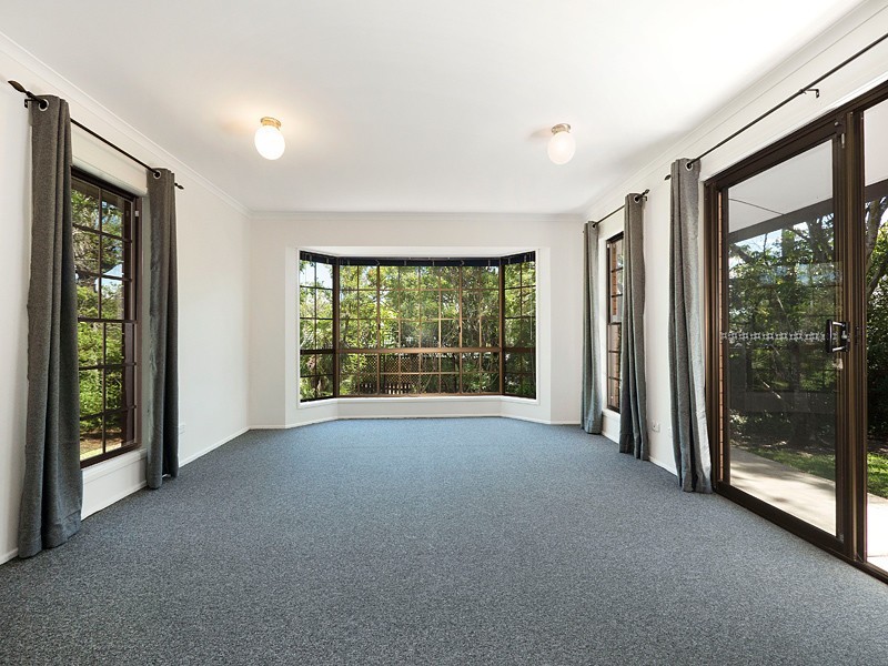 12 Pinkwood Street, Bellbowrie QLD 4070