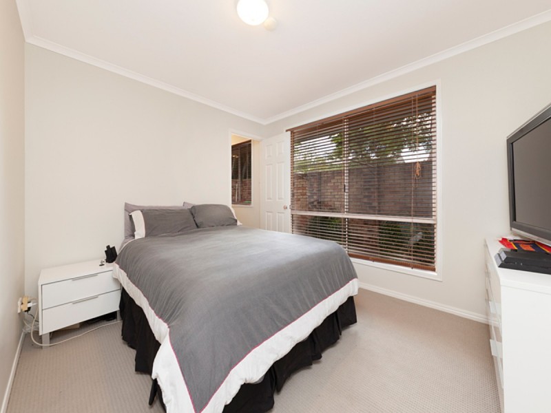 180 College Road, Karana Downs QLD 4306