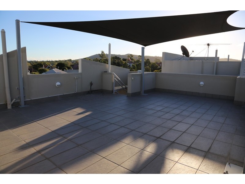 19/36 Holland Street, Toowong QLD 4066