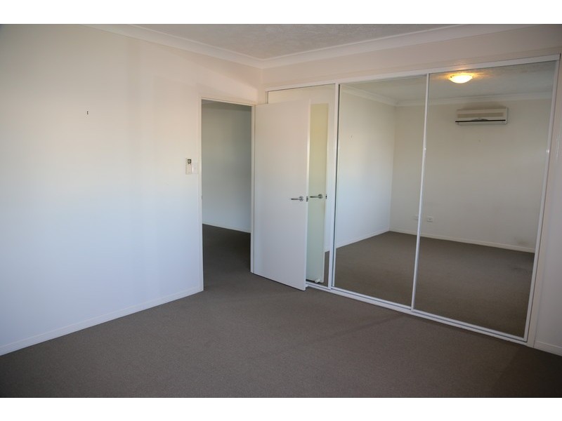 19/36 Holland Street, Toowong QLD 4066