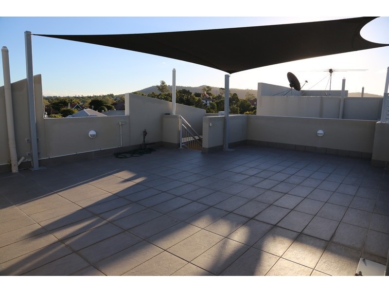 19/36 Holland Street, Toowong QLD 4066