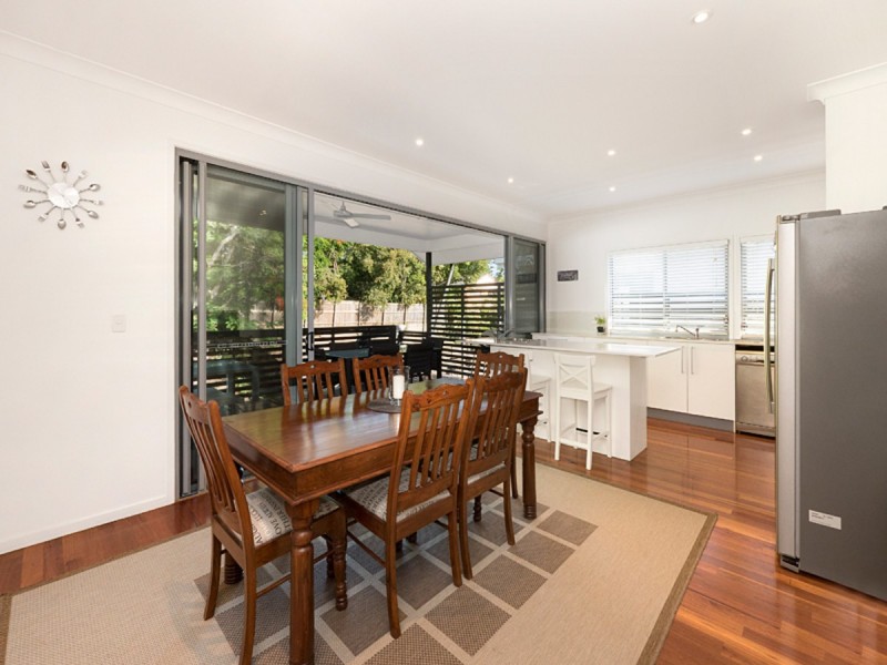 9 Tyne Street, Taringa QLD 4068