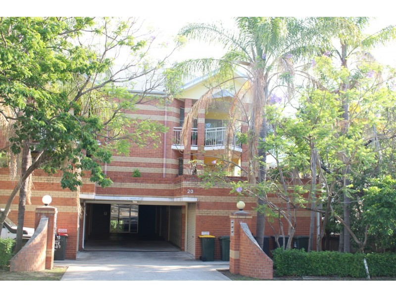 4/20 Augustus Street, Toowong QLD 4066