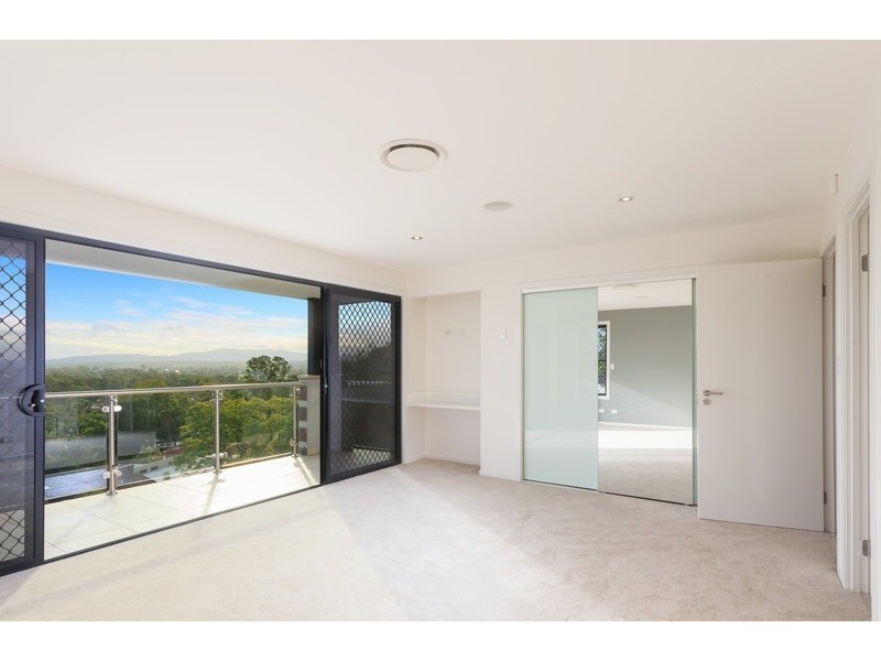 49 Pennant Street, Jamboree Heights QLD 4074