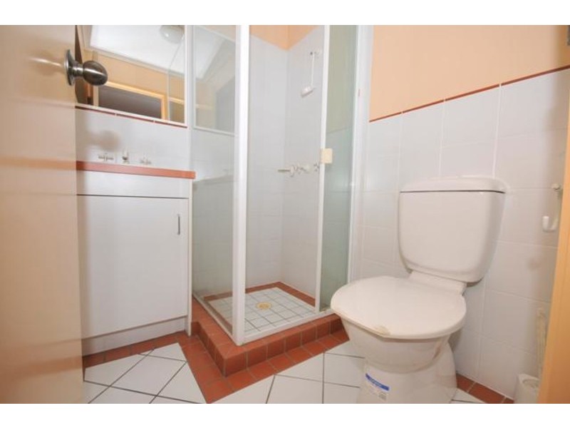 16/31 Glen Road, Toowong QLD 4066