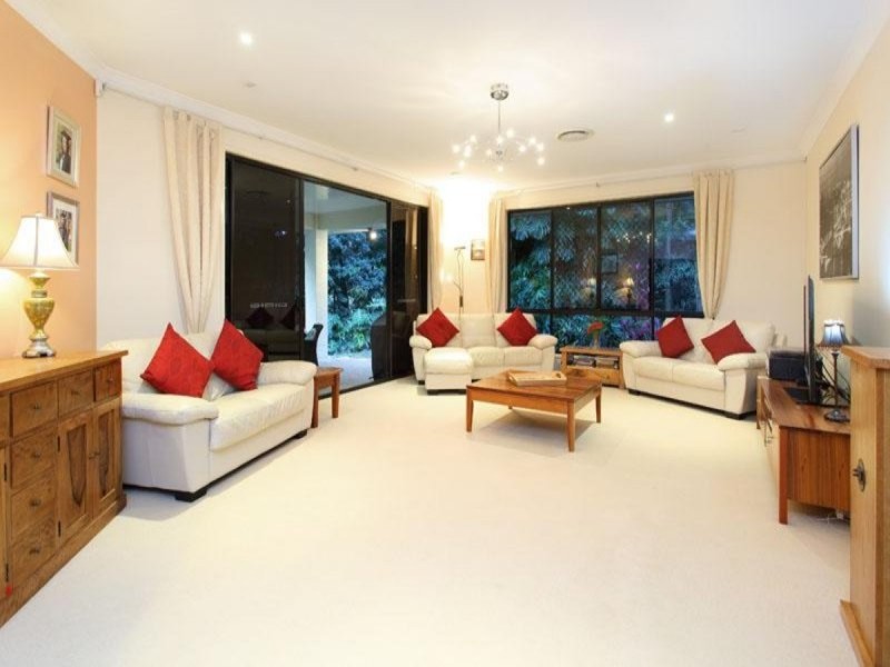 34 Nankin Street, Fig Tree Pocket QLD 4069